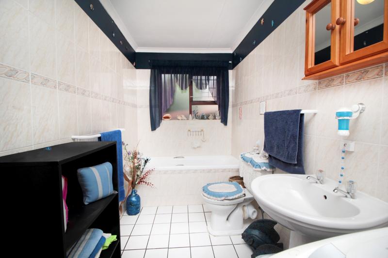 3 Bedroom Property for Sale in Tergniet Western Cape